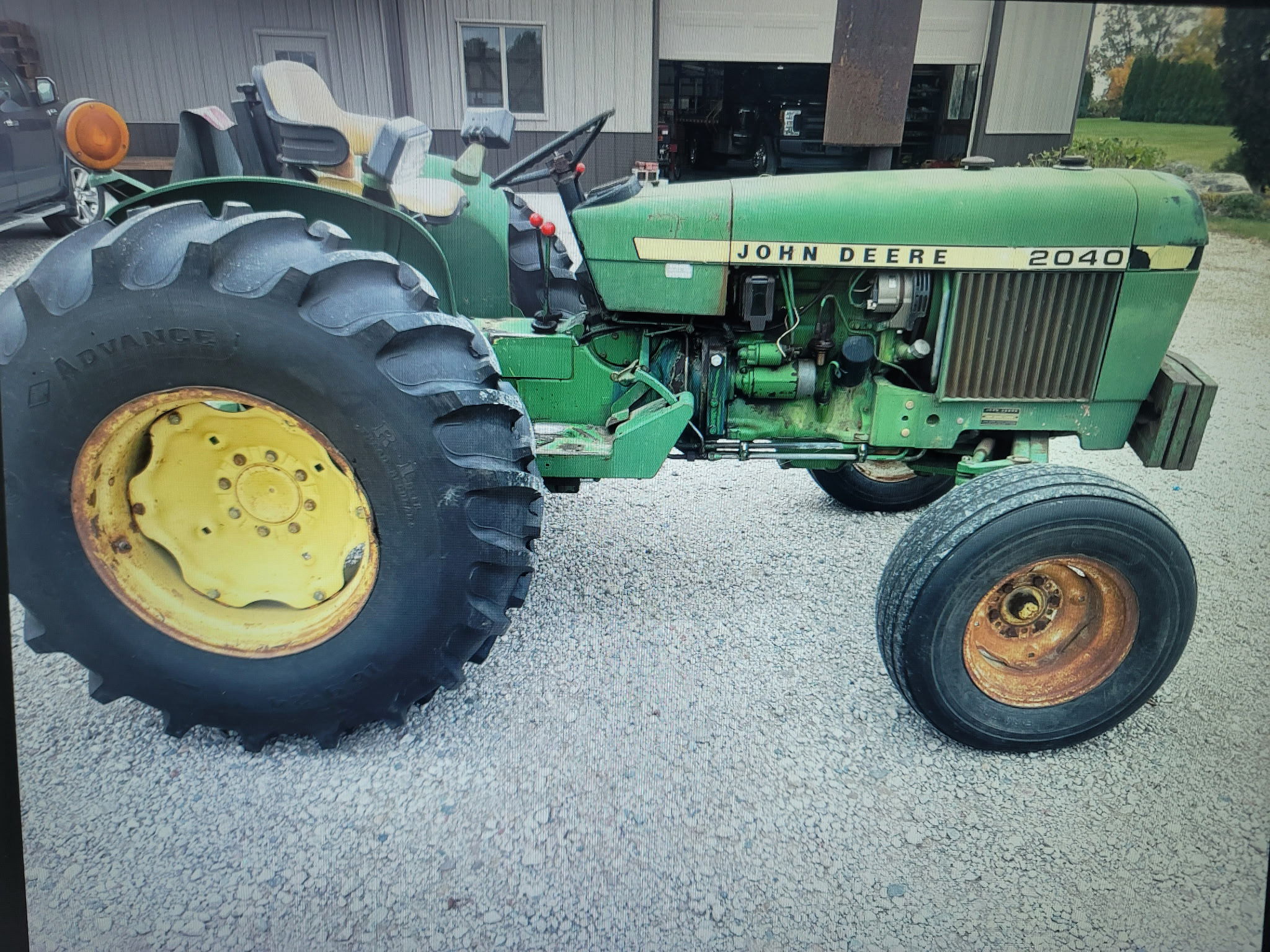 1981 John Deere 2040