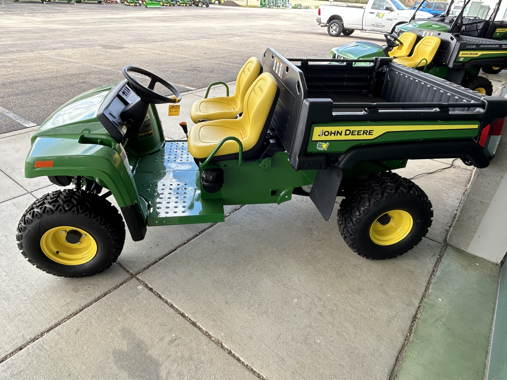 2025 John Deere TX 4X2 Image 2