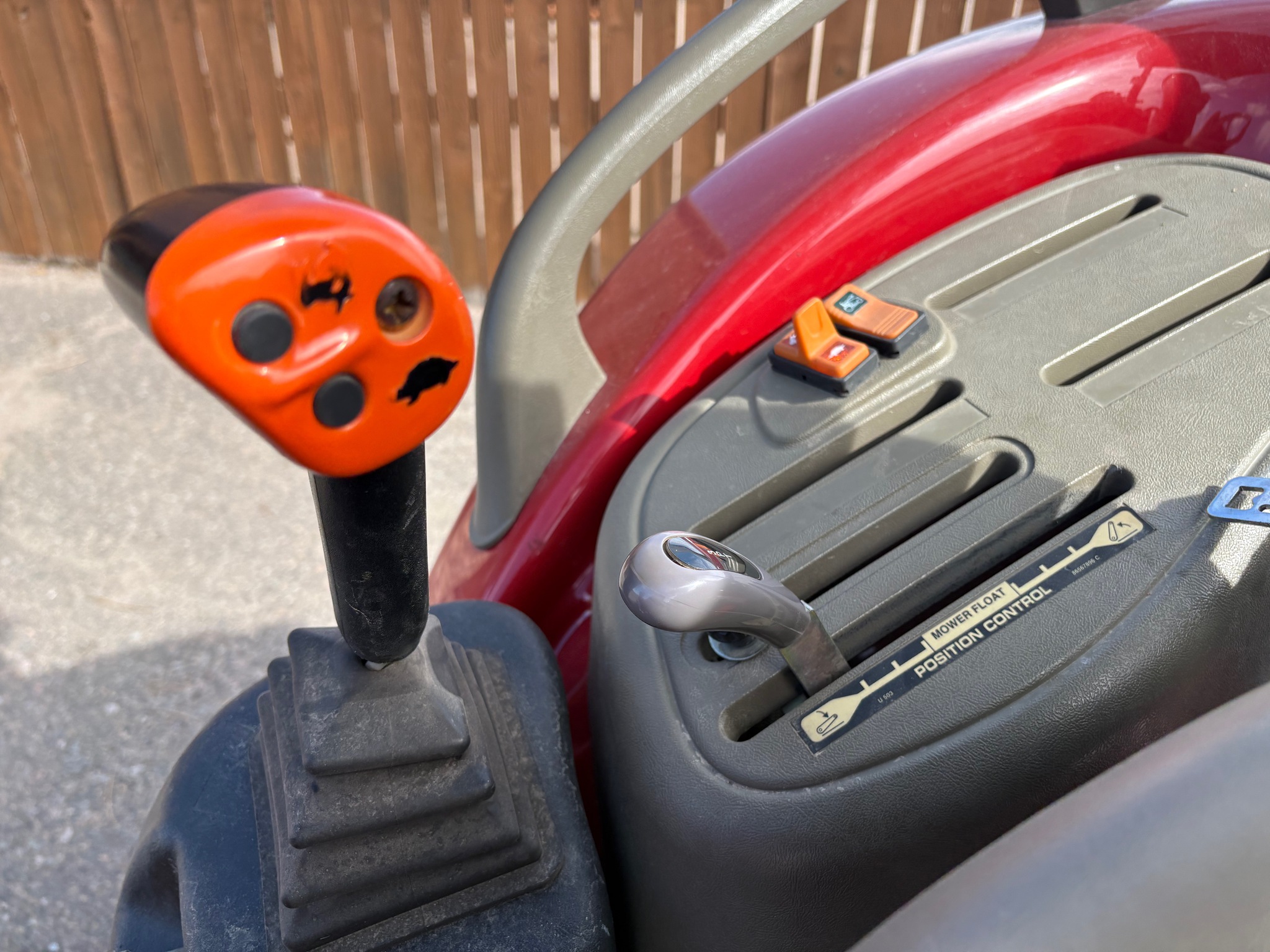 Case IH DX35 Image 16