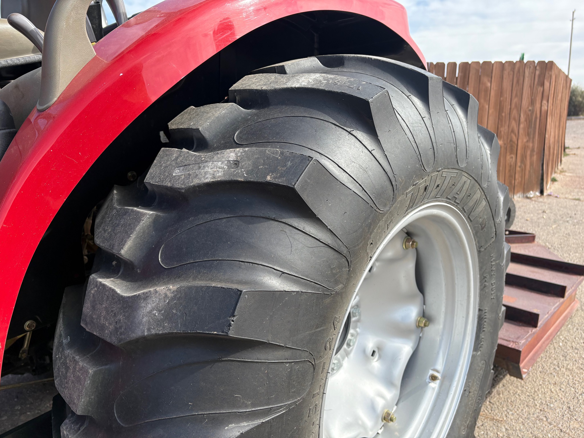 Case IH DX35 Image 12