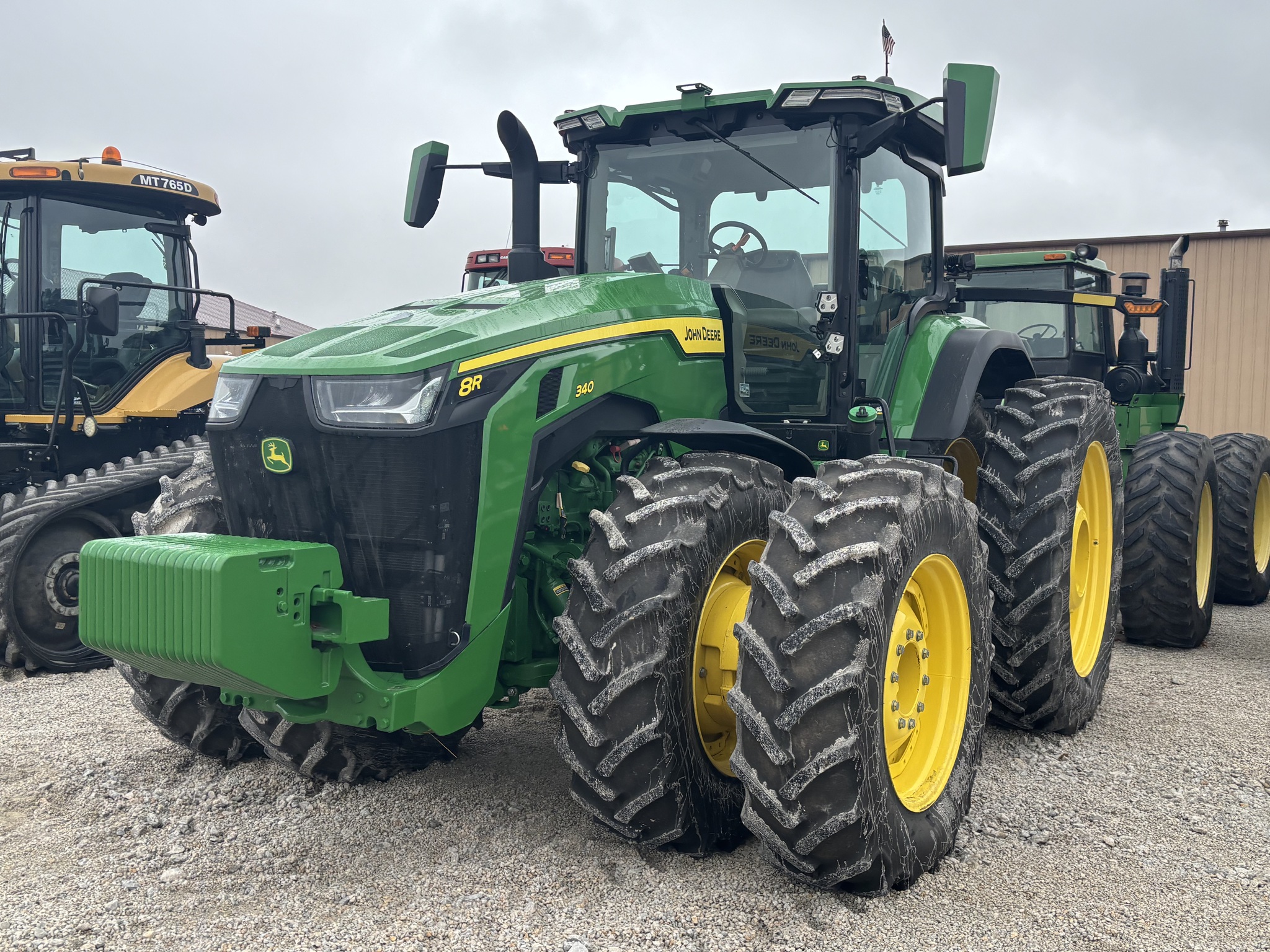  2023 John Deere 8R 340 at Heritage Tractor in Lexington, IL