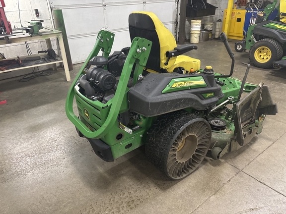 Used 2020 John Deere Z950R Zero Turn Mowers at Koenig Equipment in Urbana, OH - Photo7