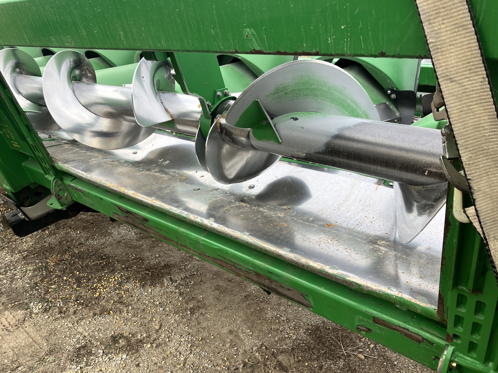 2009 John Deere 612C Image 18