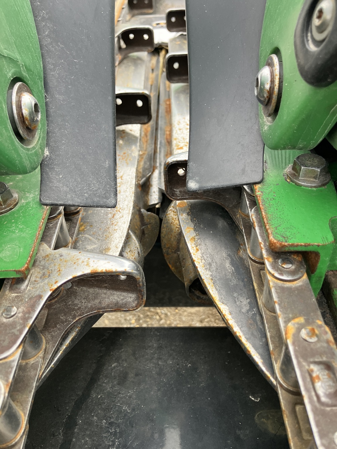 2009 John Deere 612C Image 10