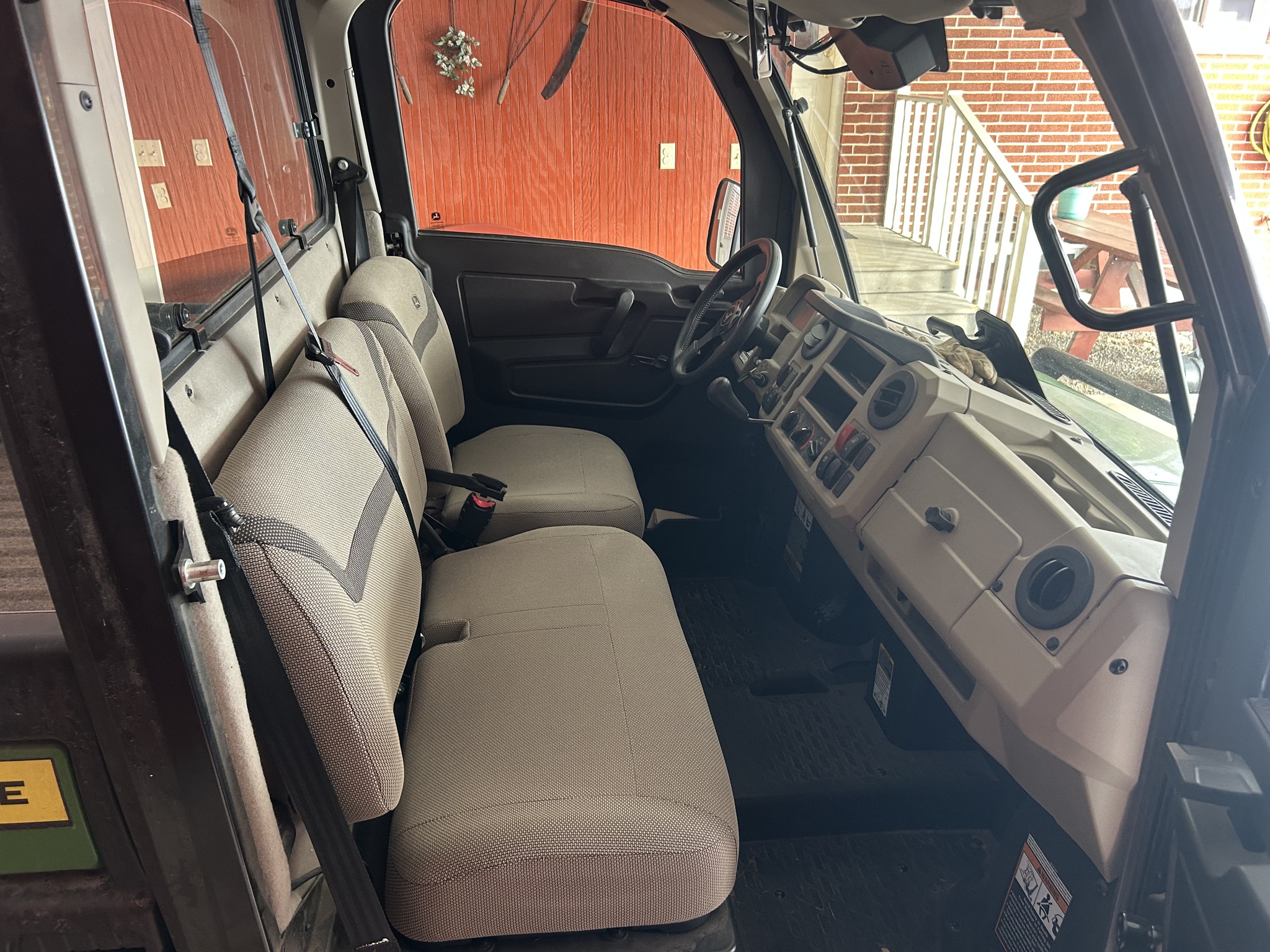 2022 John Deere XUV 835R Image 9