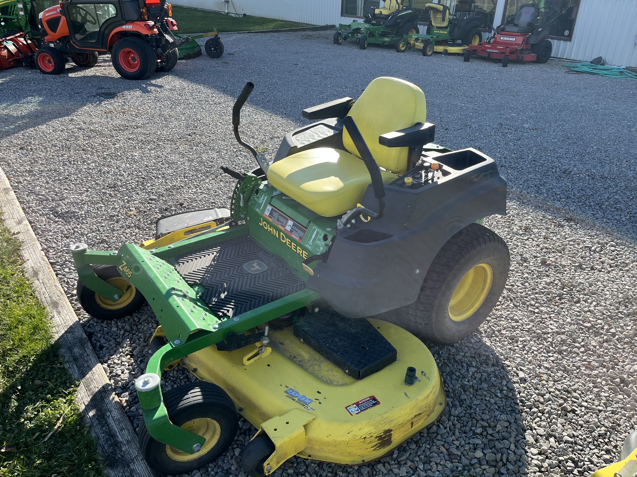 2015 John Deere Z465 Image 3