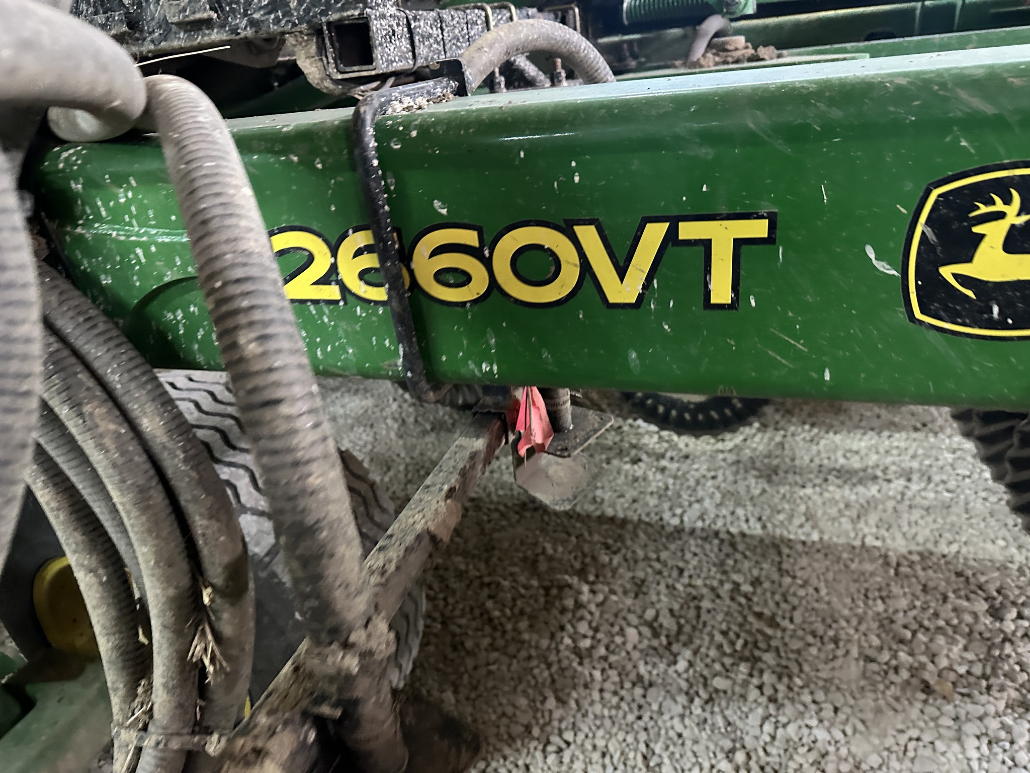 2023 John Deere 2660VT Image 6