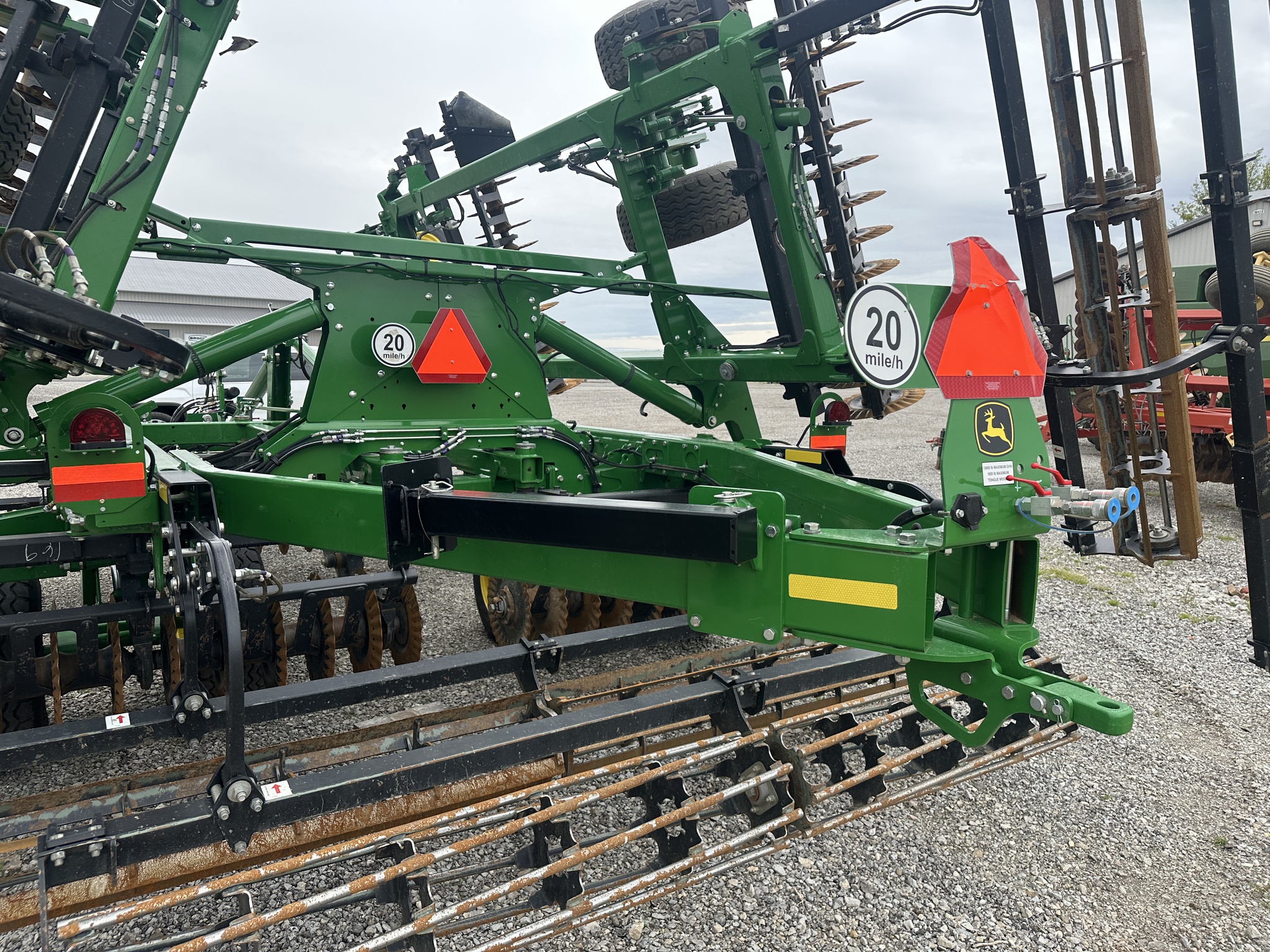 2023 John Deere 2660VT Image 11