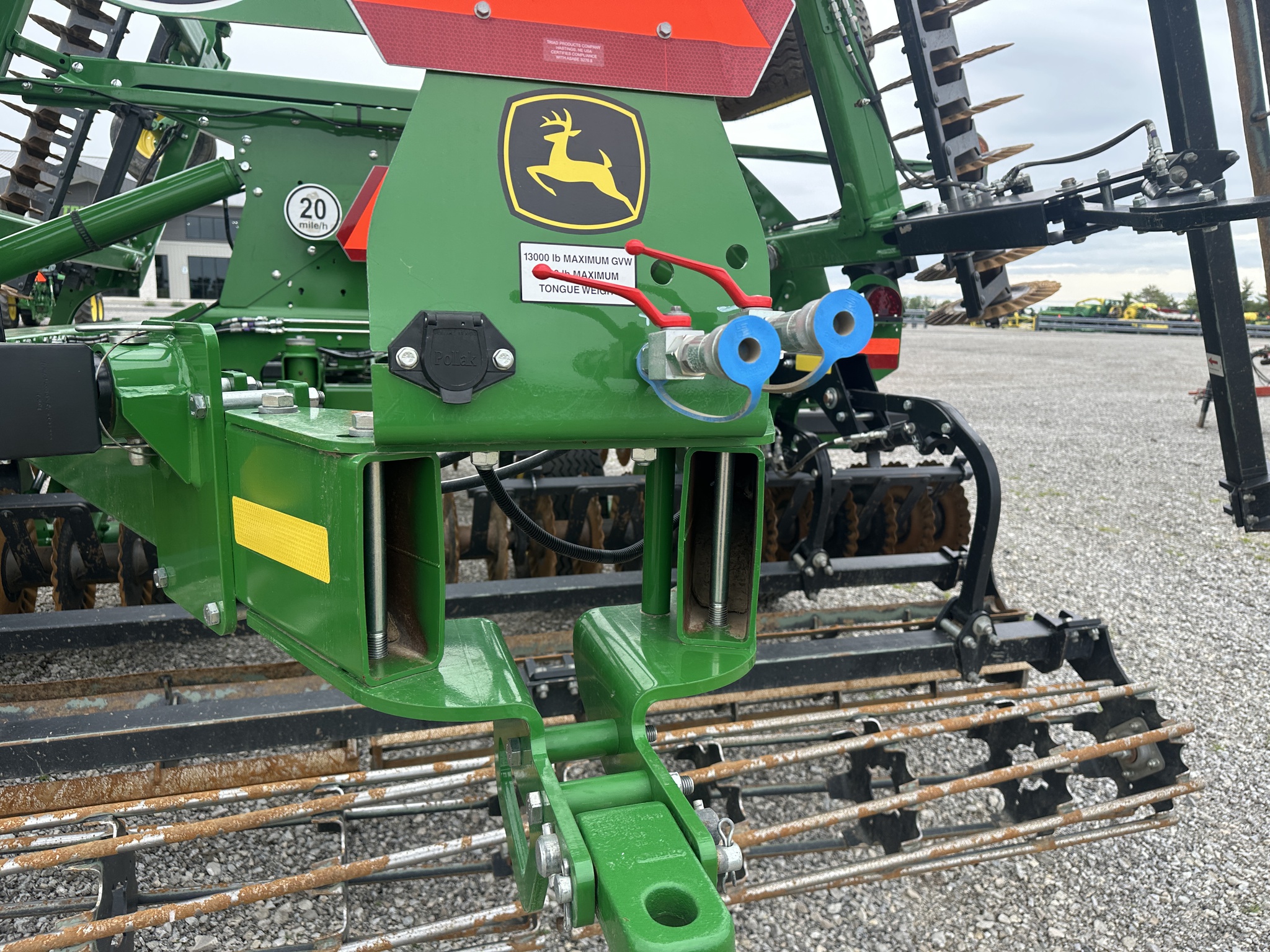 2023 John Deere 2660VT Image 12