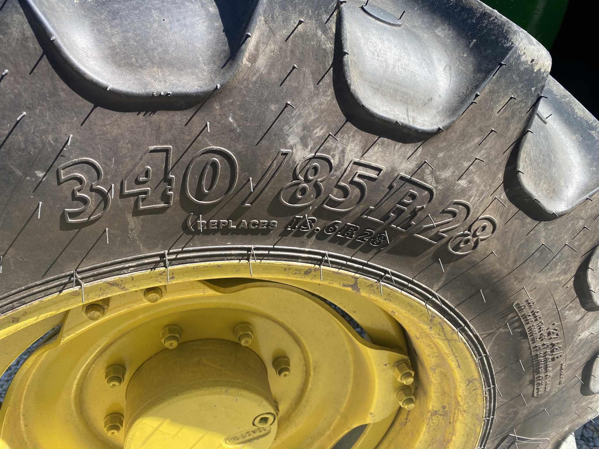 Used 2009 John Deere 6430 Utility Tractors at Koenig Equipment in Greensburg, IN - PhotoXL14