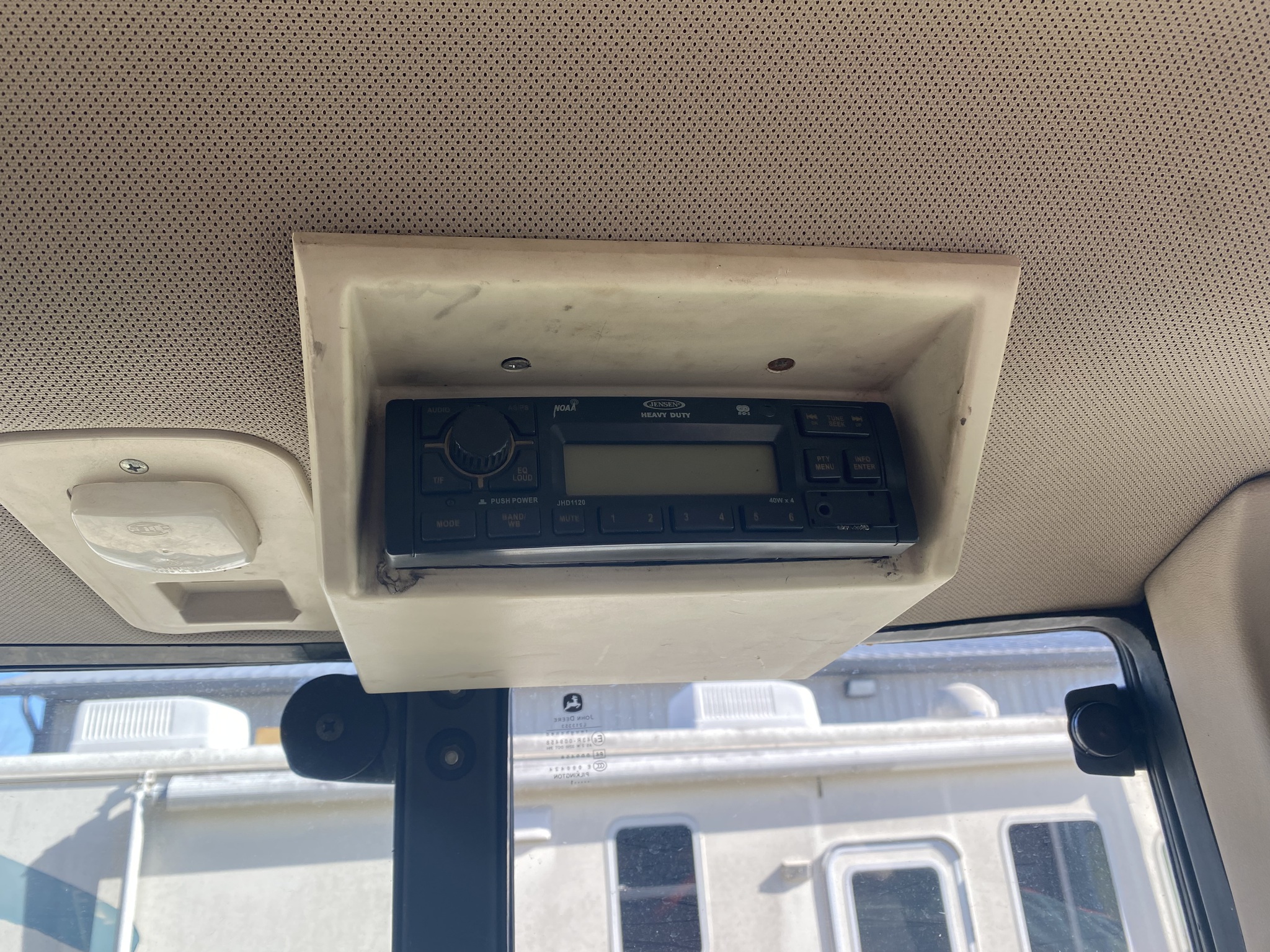 Used 2009 John Deere 6430 Utility Tractors at Koenig Equipment in Greensburg, IN - PhotoXL23