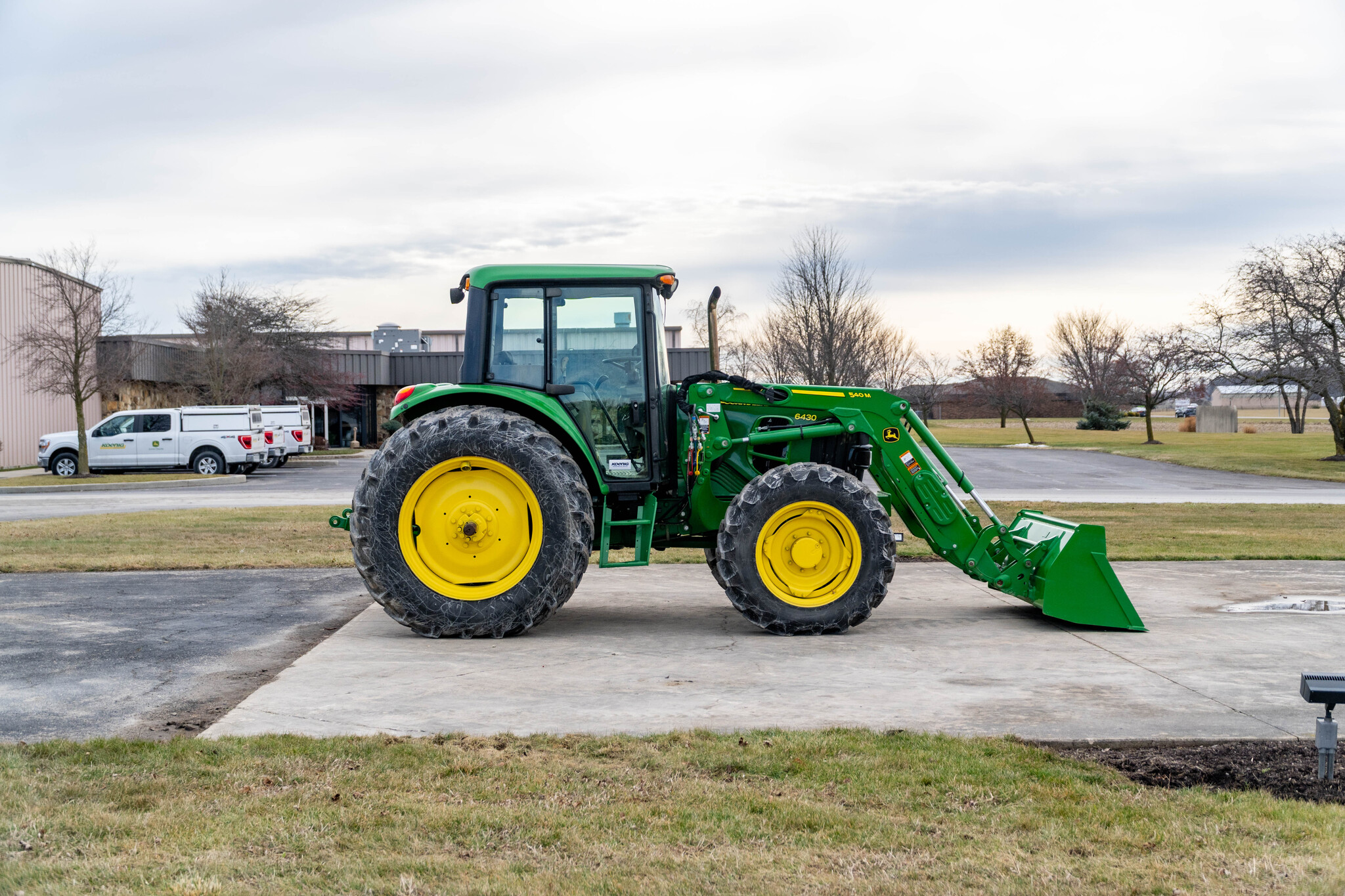 Used 2009 John Deere 6430 Utility Tractors at Koenig Equipment in Anna, OH - PhotoXL5