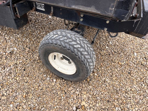 1996 New Holland CM224 - Photo14