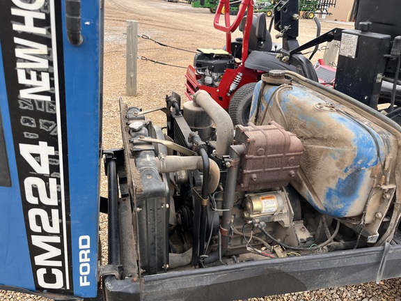 1996 New Holland CM224 - Photo16