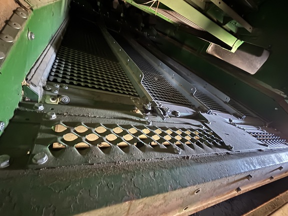 2025 John Deere S7 800 - Photo11