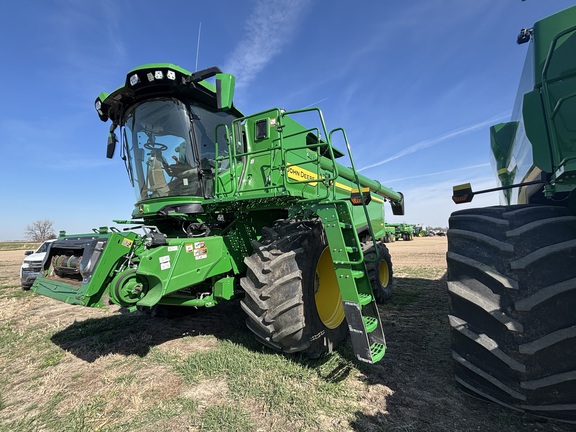 2025 John Deere S7 800 - Photo3