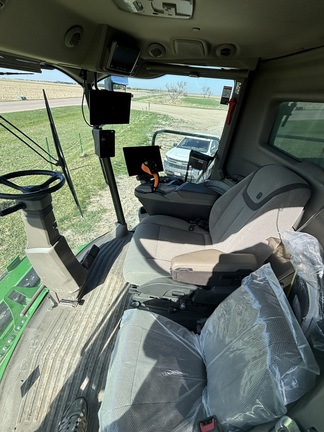 2025 John Deere S7 800 - Photo17