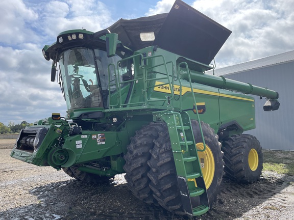  John Deere S7 800