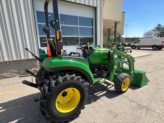 Used 2024 John Deere 2038R Compact Utility Tractors at Horizon Ag & Turf in Edmonton West, AB - Photo4