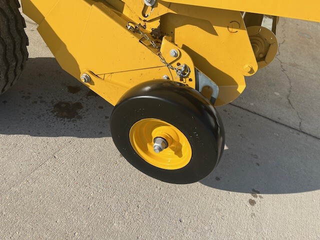  2022 Vermeer 504R Premium at Heritage Tractor in West Plains, MO
