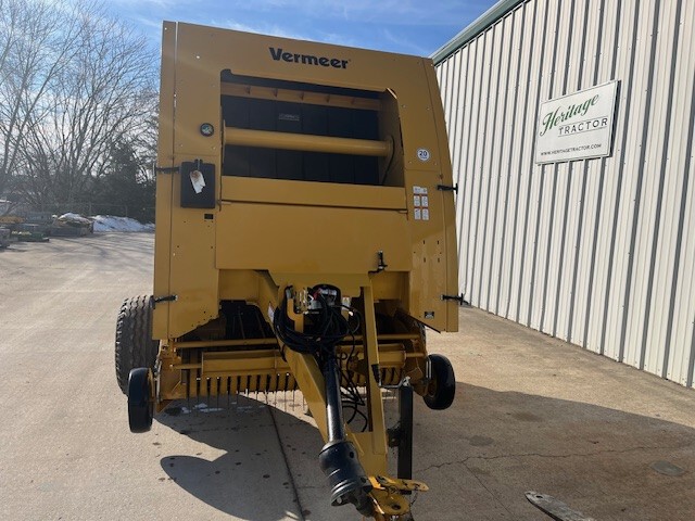  2022 Vermeer 504R Premium at Heritage Tractor in West Plains, MO