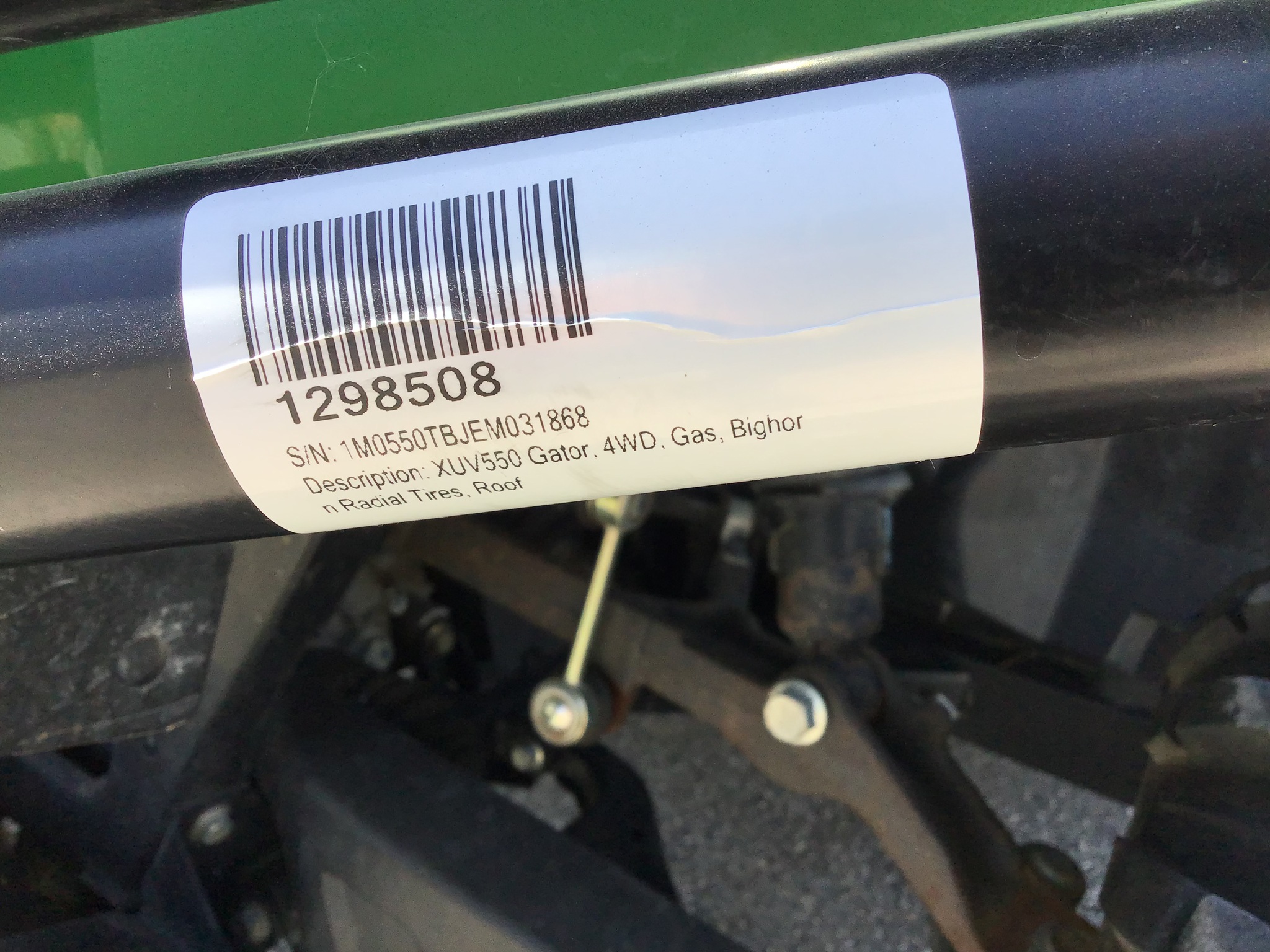 2014 John Deere XUV 550 GREEN Image 19