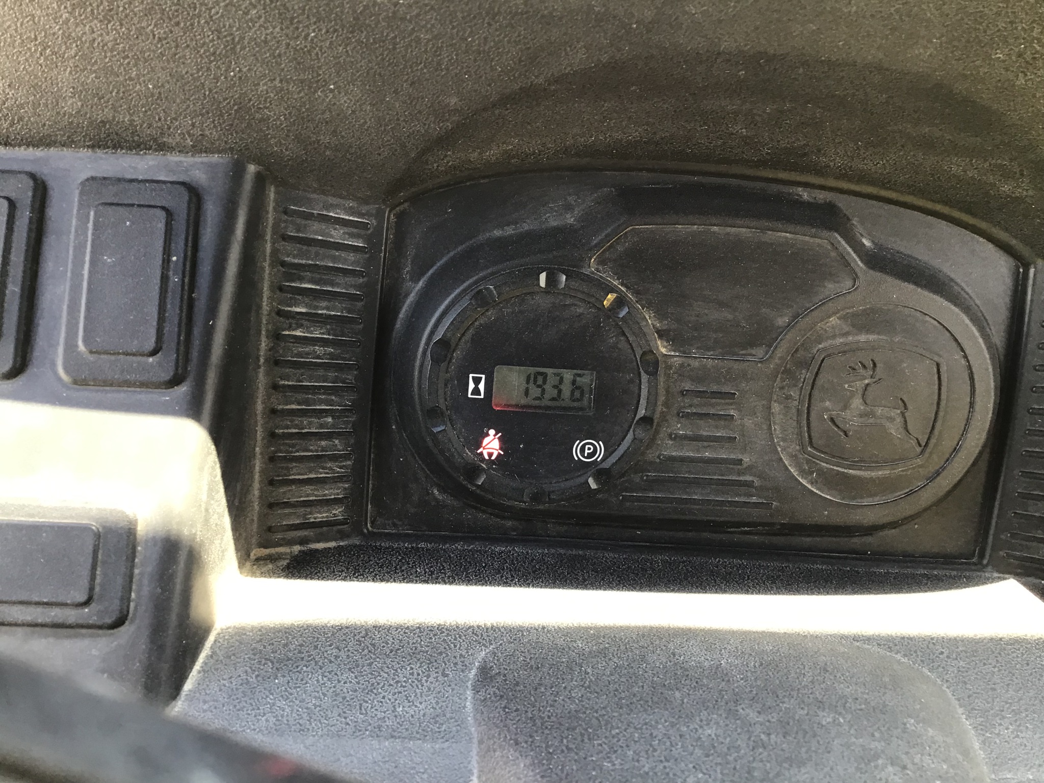 2014 John Deere XUV 550 GREEN Image 20