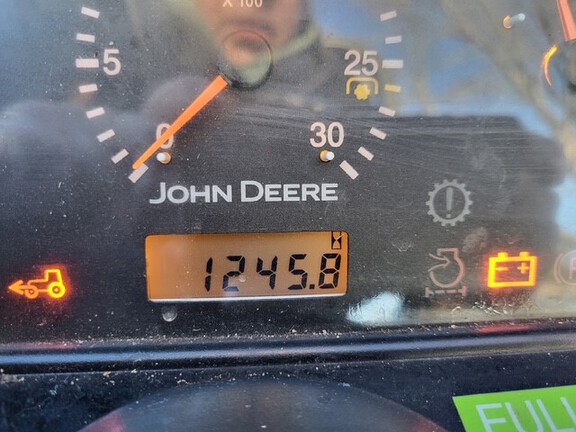 Photo of 2005 John Deere 3520