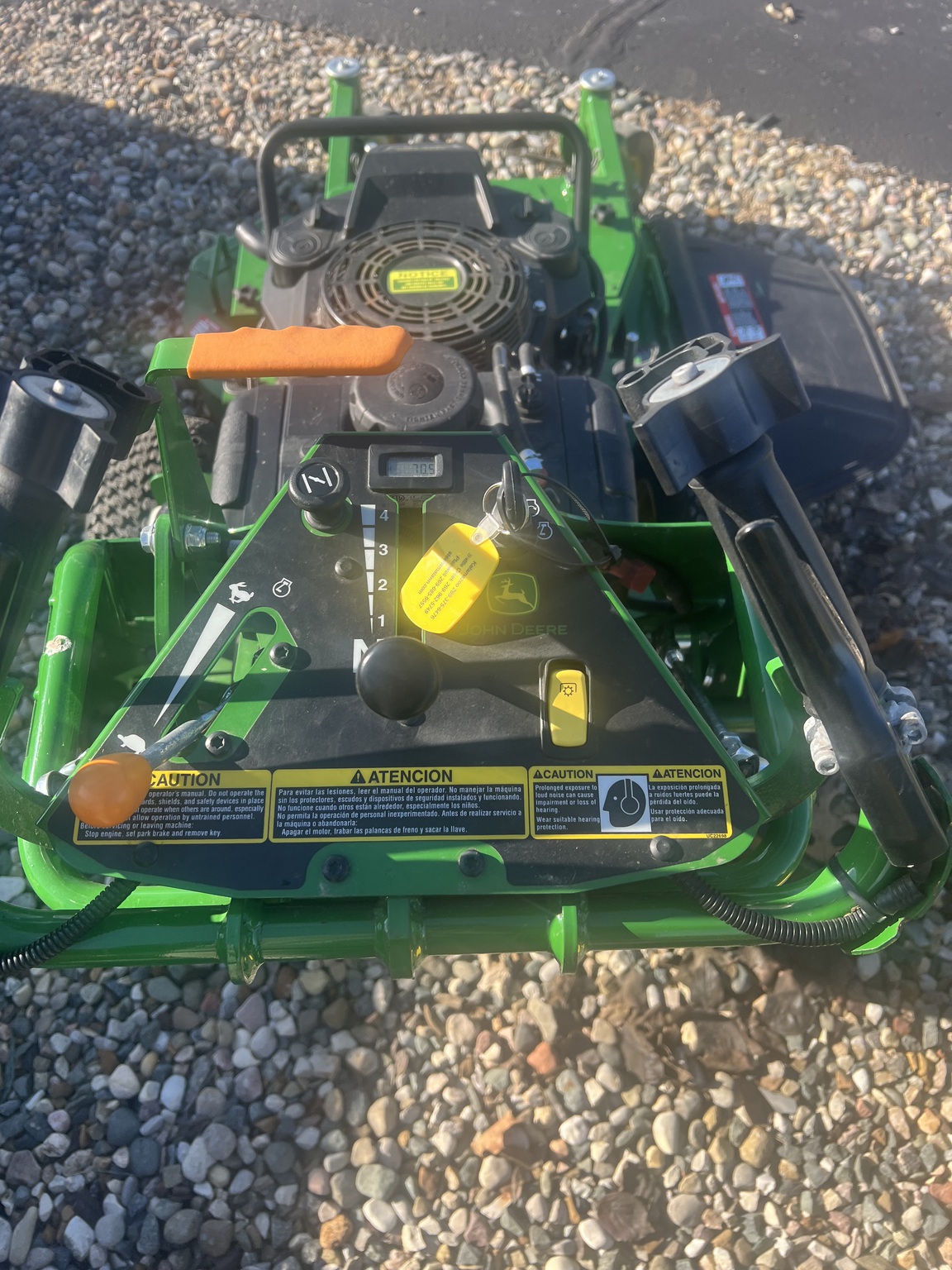 2021 John Deere W36M Image 9