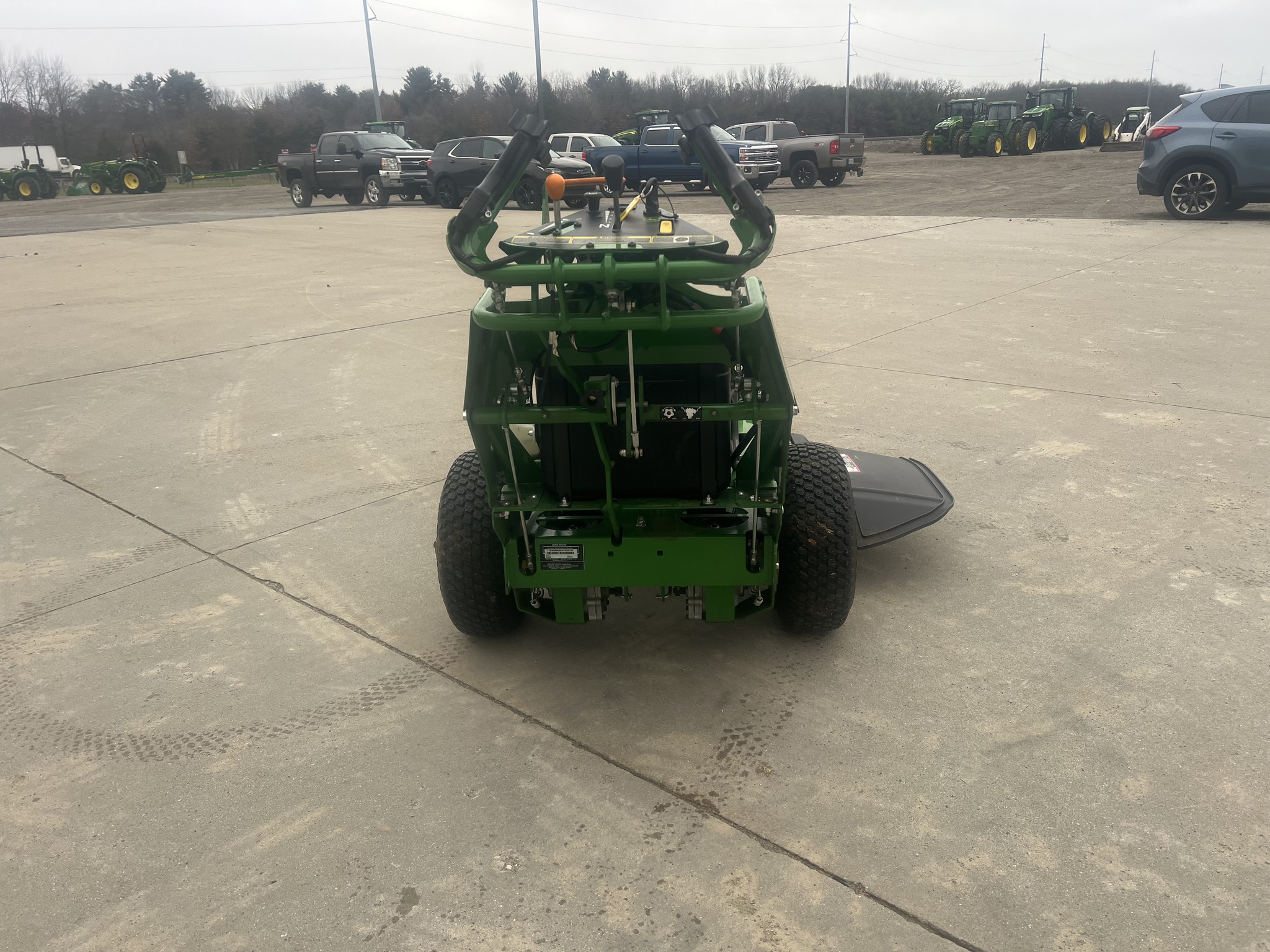 2021 John Deere W36M Image 4