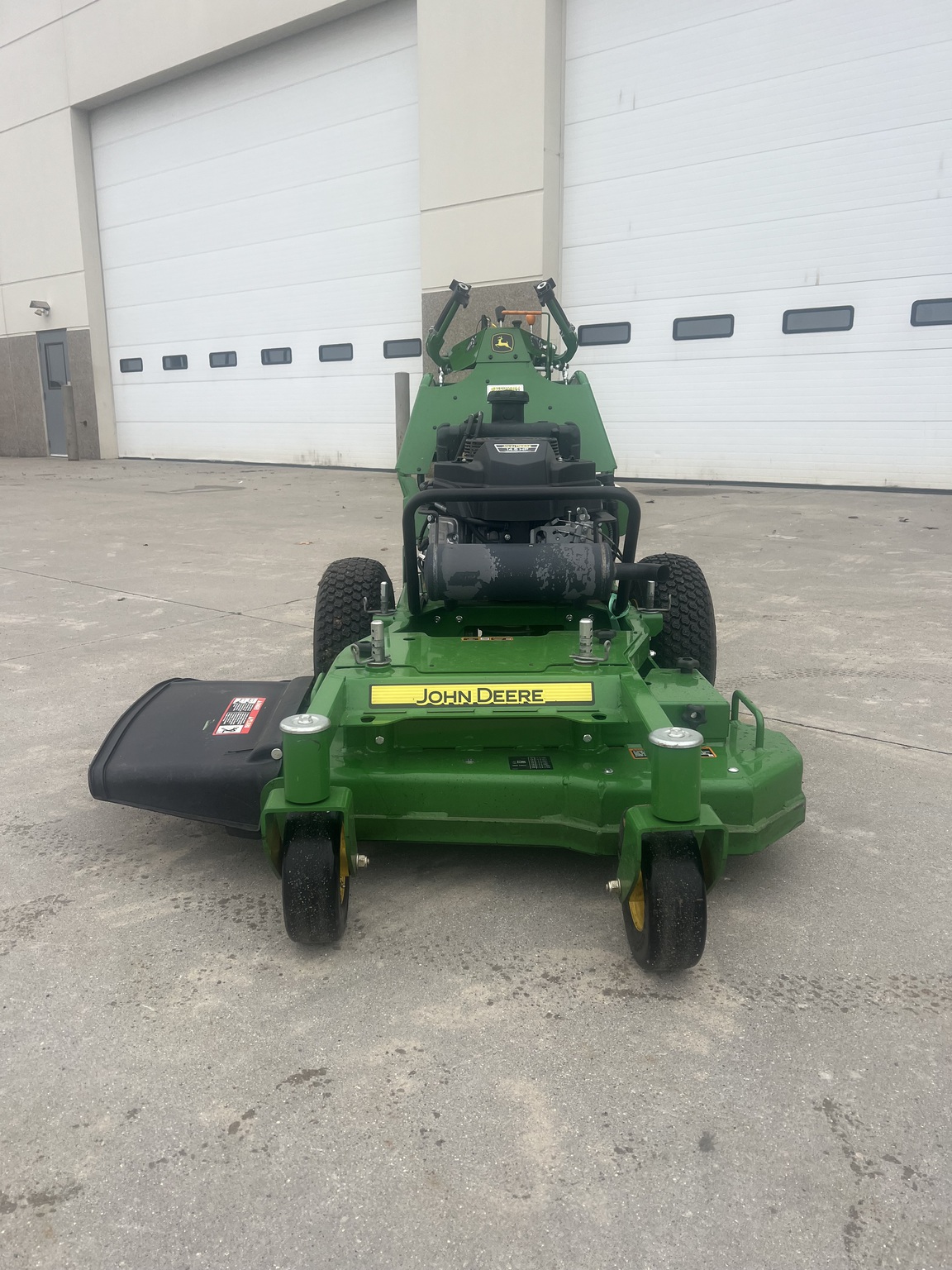 2021 John Deere W36M Image 8