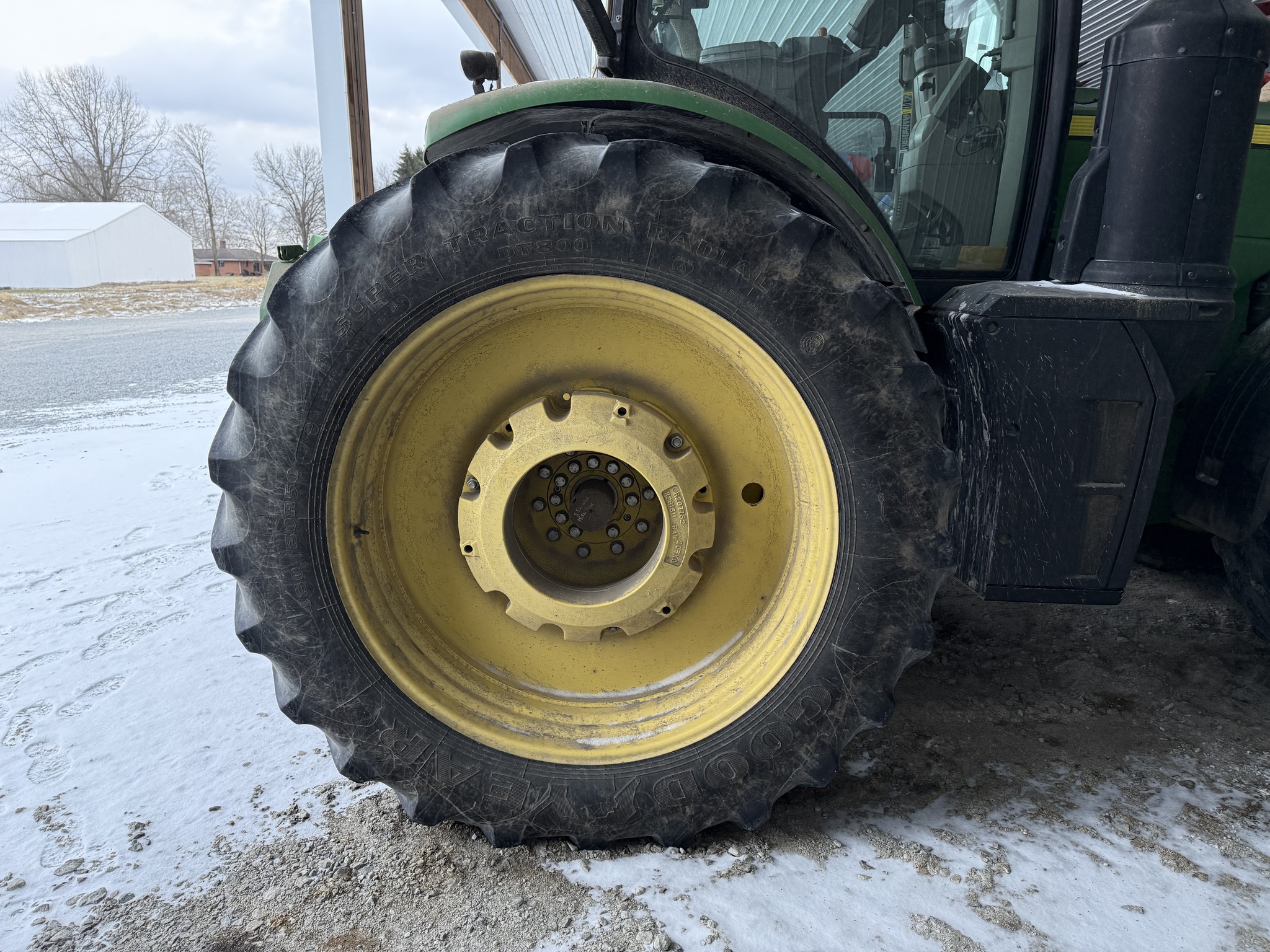 2015 John Deere 8345R Image 32