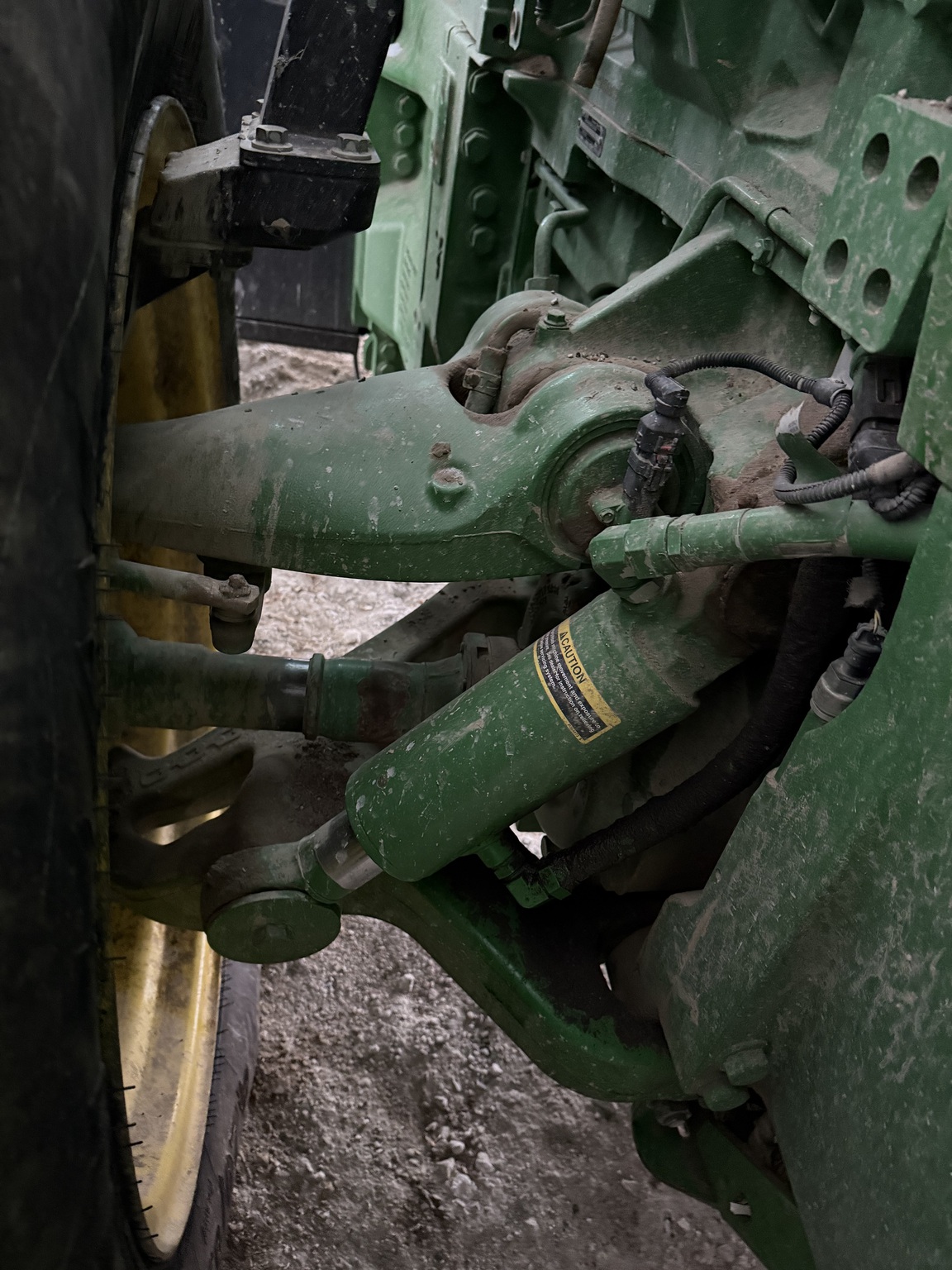 2015 John Deere 8345R Image 45