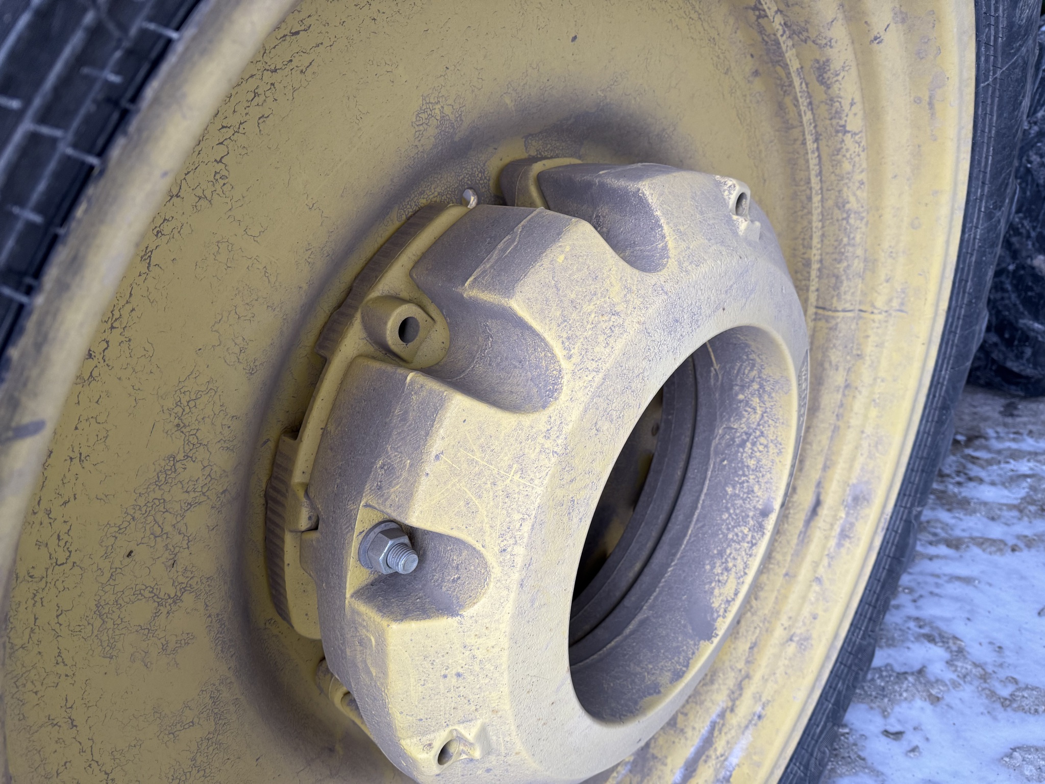 2015 John Deere 8345R Image 35