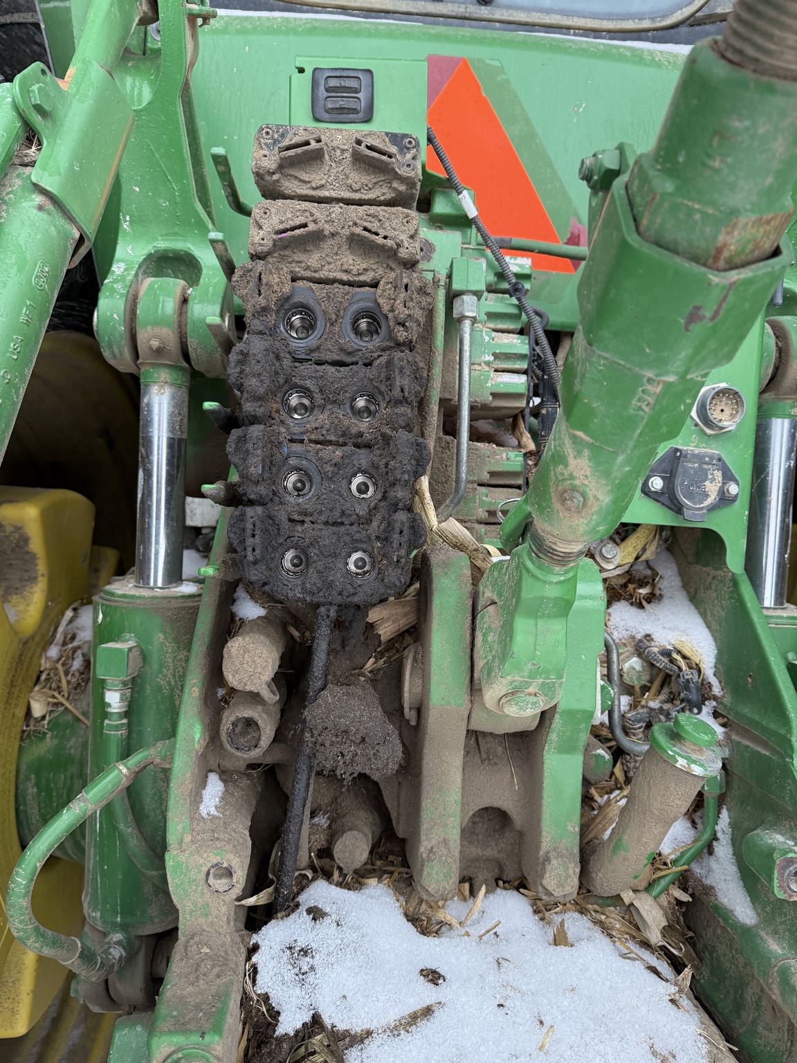 2015 John Deere 8345R Image 39