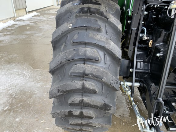 Photo of 2025 John Deere 2038R