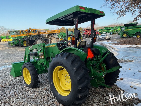 Photo of 2015 John Deere 5055E