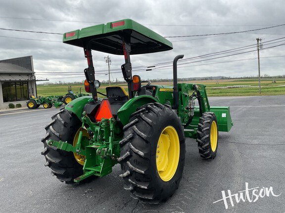 Photo of 2015 John Deere 5055E