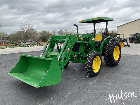 Photo of 2015 John Deere 5055E