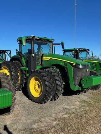 2023 John Deere 8R 310