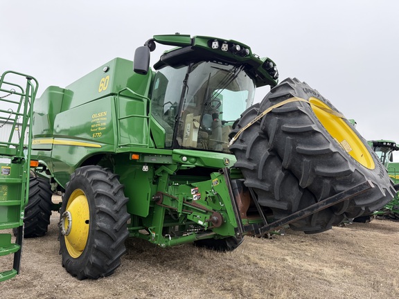  John Deere S770
