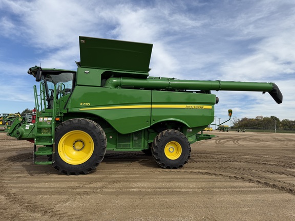 2024 John Deere S770 - Photo6