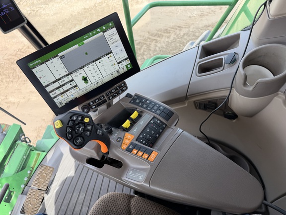 2024 John Deere S770 - Photo42