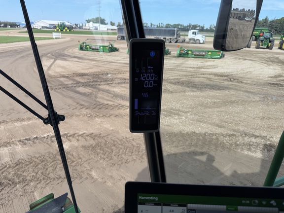 2024 John Deere S770 - Photo41