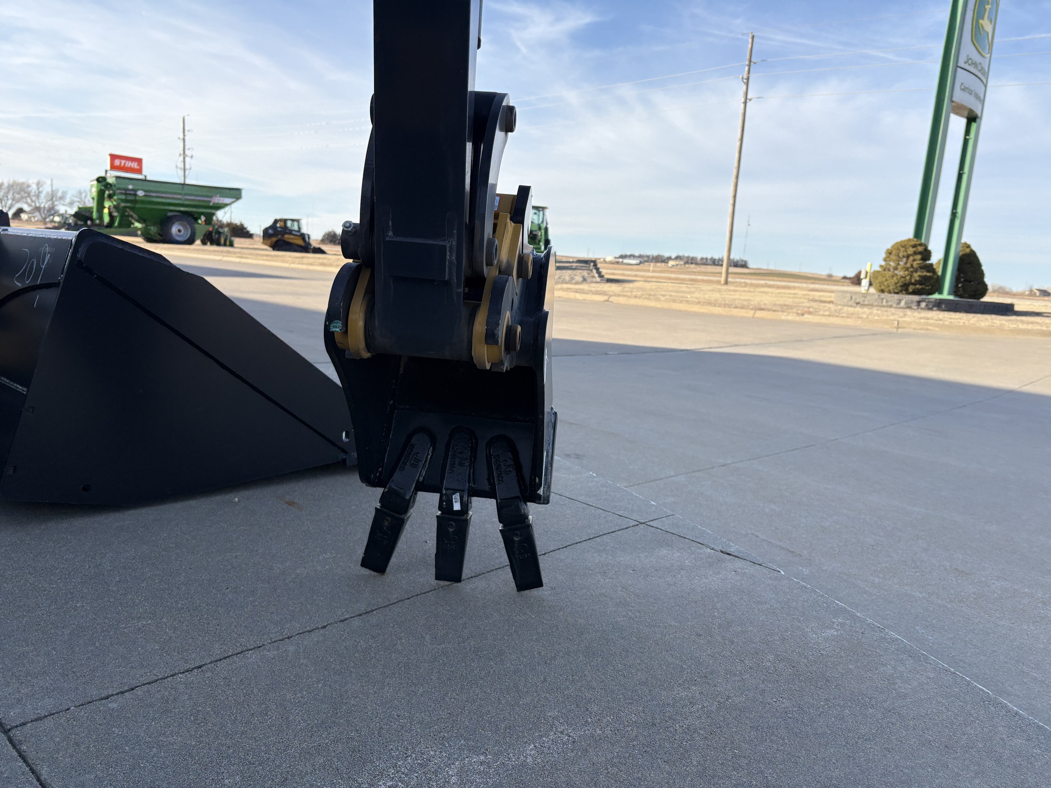 2025 John Deere 17 P Image 3