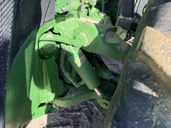 2025 John Deere 8R 370 - Photo11