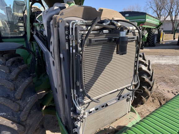 2025 John Deere 8R 370 - Photo18