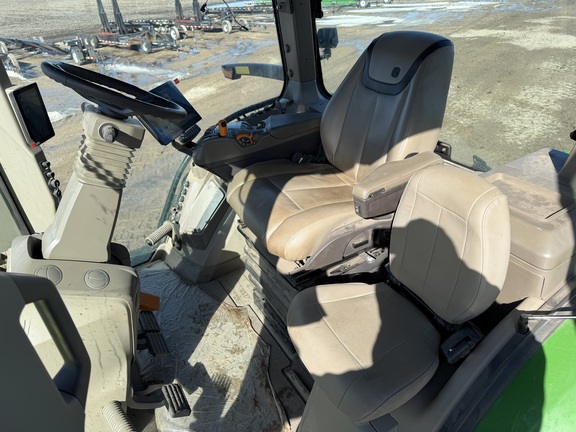 2025 John Deere 8R 370 - Photo27