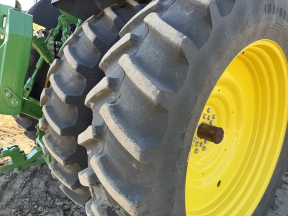 2025 John Deere 8R 370 - Photo15
