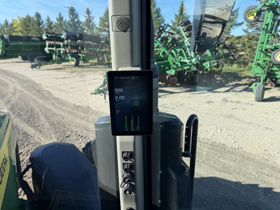 2025 John Deere 8R 370 - Photo35